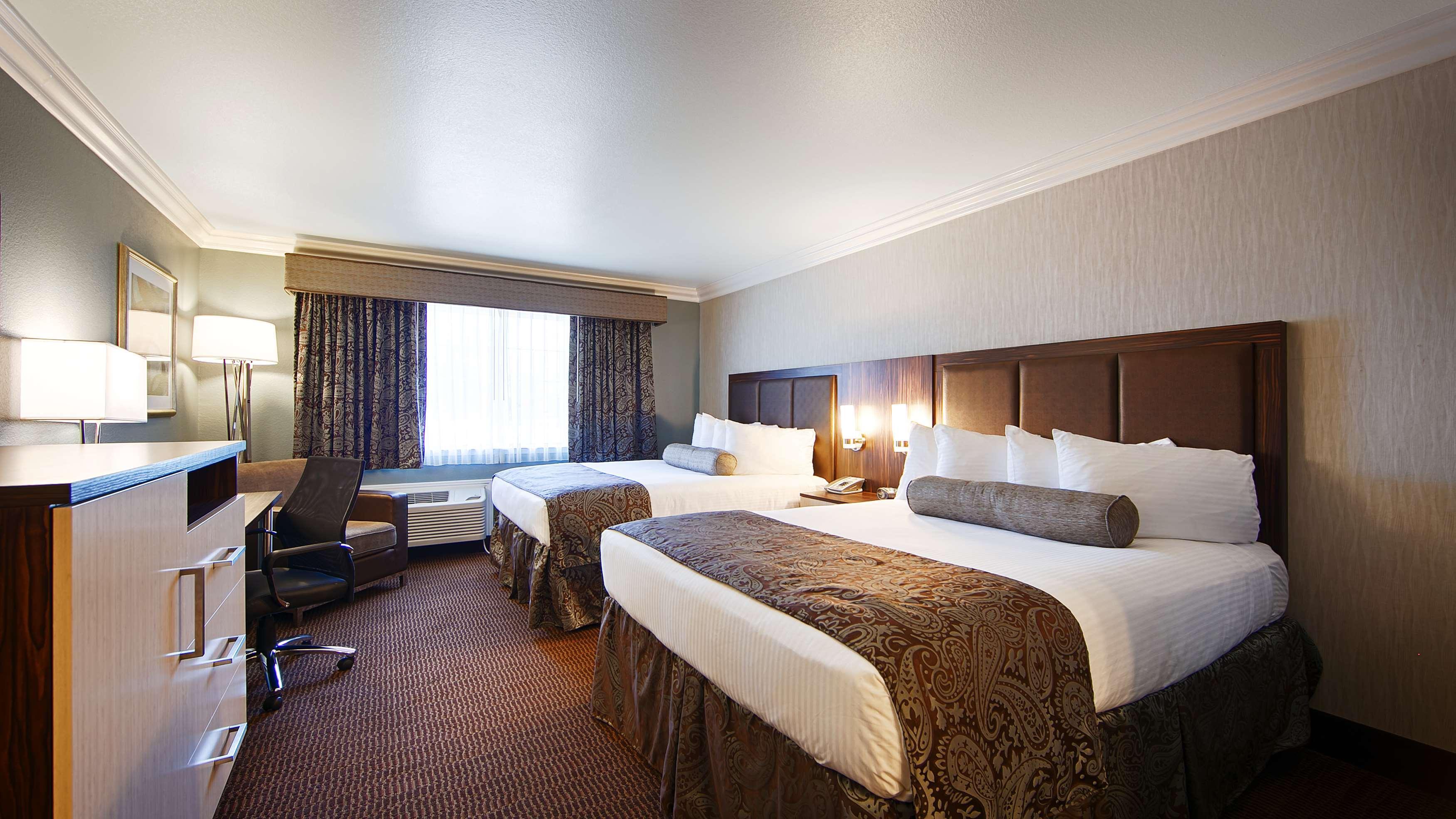 Western 3* Santa Clara