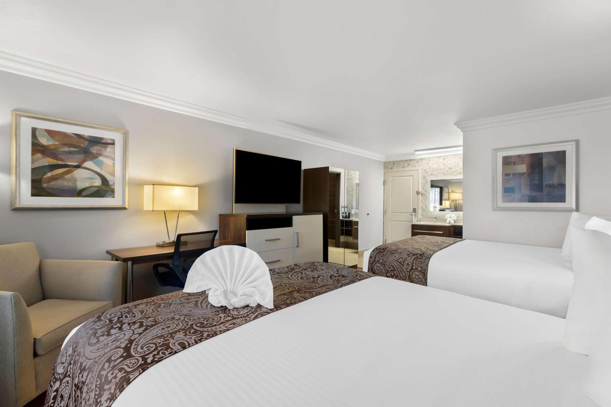 Western Hotel 3*