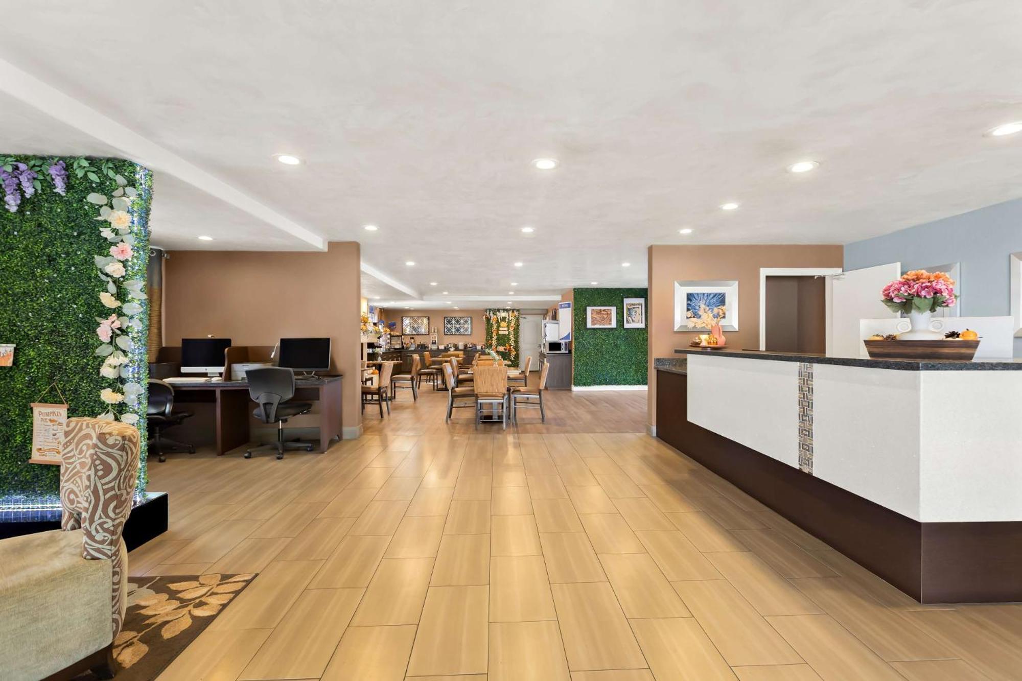 Hotel Western 3*